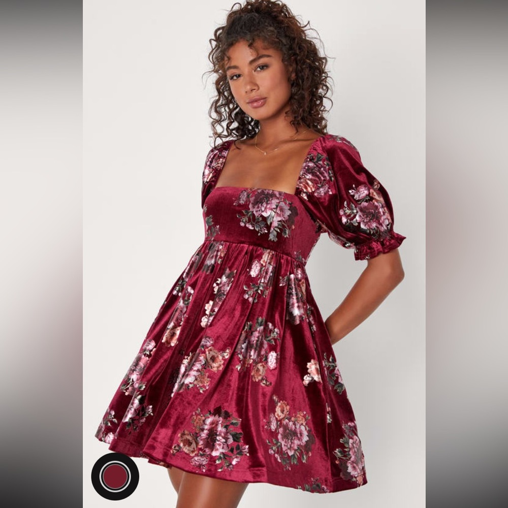 NWT Lulus Dress